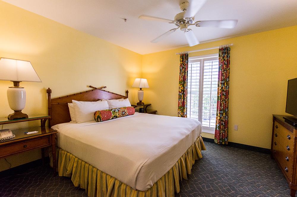 Sunshine Suites Resort West Bay Esterno foto