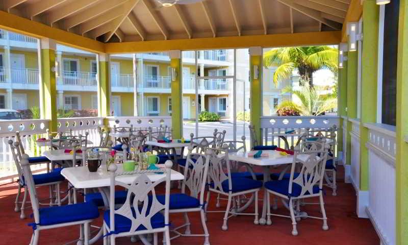 Sunshine Suites Resort West Bay Esterno foto